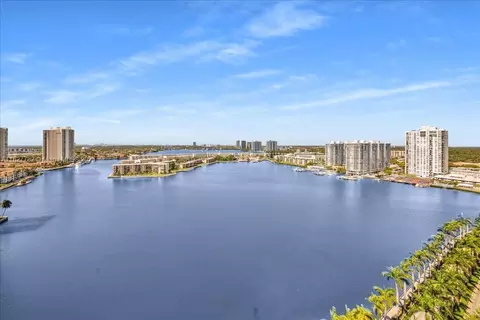 2851 NE 183rd St #2016E, Aventura, FL 33160