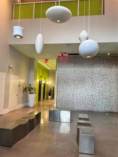 133 NE 2nd Ave #815, Miami, FL 33132