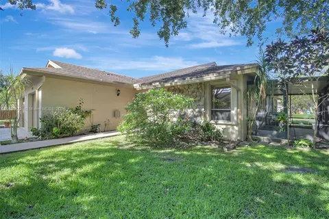 450 NW 66th Ave, Plantation, FL 33317