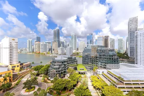 520 Brickell Key Dr #A1817, Miami, FL 33131