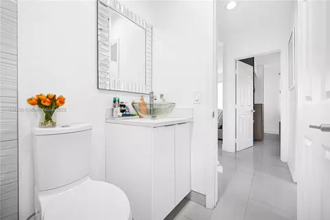 40 W 63rd St, Hialeah, FL 33012 photo 30