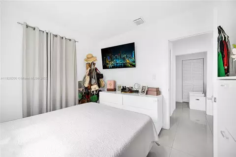 40 W 63rd St, Hialeah, FL 33012 photo 18