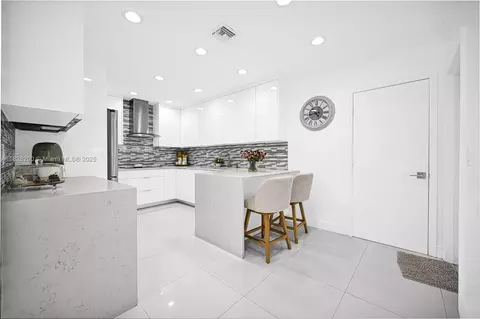 40 W 63rd St, Hialeah, FL 33012 photo 45