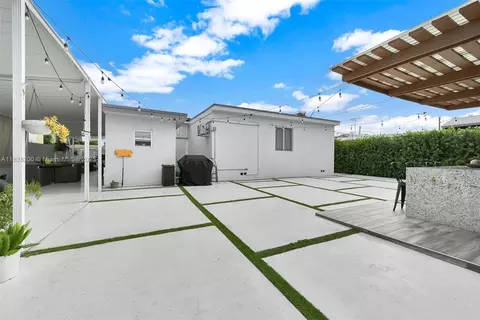 40 W 63rd St, Hialeah, FL 33012 photo 36