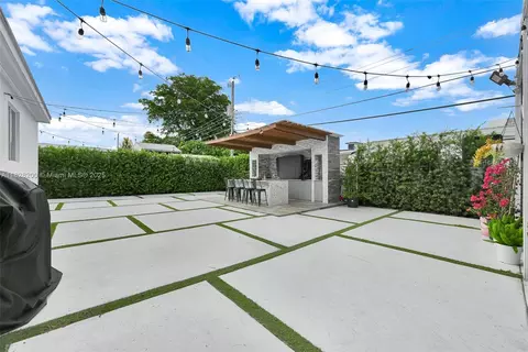 40 W 63rd St, Hialeah, FL 33012 photo 25