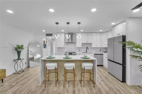 2905 Victoria Pl #D2, Coconut Creek, FL 33066