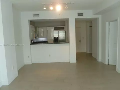7350 SW 89th St #808S, Miami, FL 33156