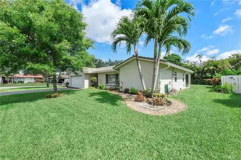 12114 NW 27th Dr, Coral Springs, FL 33065