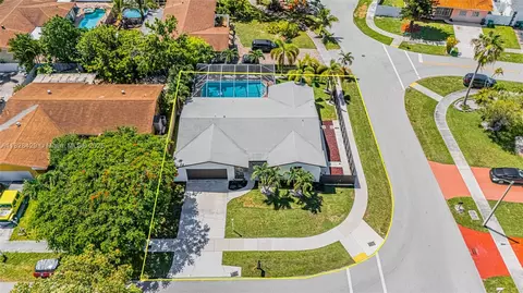 View/Area - 20175 SW 89th Ct, Cutler Bay, FL 33189 photo 2 of 5