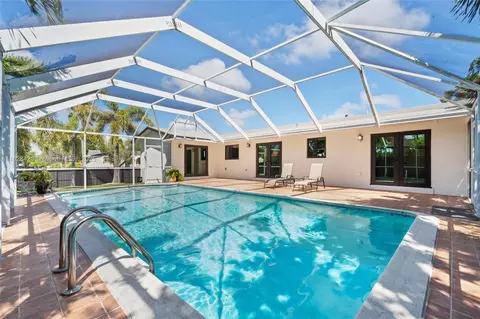 Exterior - 20175 SW 89th Ct, Cutler Bay, FL 33189 photo 5 of 12
