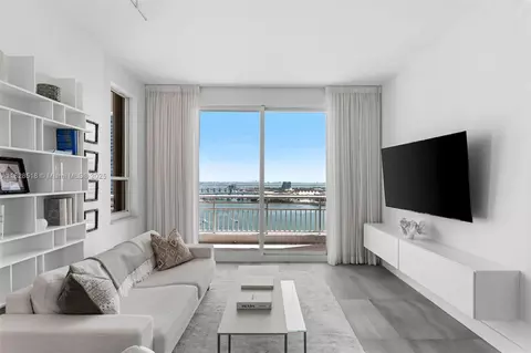 888 Brickell Key Dr #2606, Miami, FL 33131