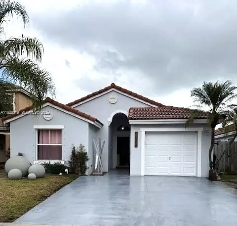 1988 SE 12th St, Homestead, FL 33035