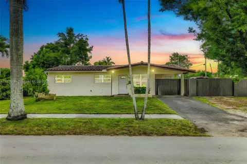6601 Branch St, Hollywood, FL 33024