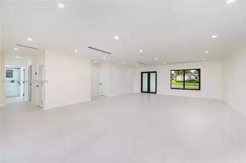 Living - 7101 E Troon Cir, Miami Lakes, FL 33014 photo 1 of 7
