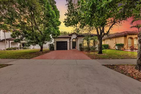 5046 SW 137th Ter, Miramar, FL 33027