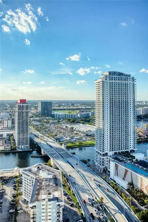 1800 S Ocean Dr #3708, Hallandale Beach, FL 33009
