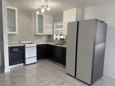 6215 W 24th Ave #205-7, Hialeah, FL 33016