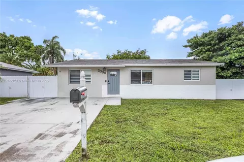 2000 SW 98th Ter, Miramar, FL 33025