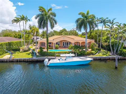 600 Marquesa Dr, Coral Gables, FL 33156 photo 2