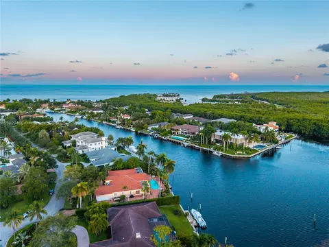 600 Marquesa Dr, Coral Gables, FL 33156 photo 5
