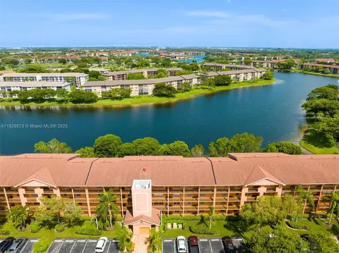701 SW 141st Ave #406R, Pembroke Pines, FL 33027
