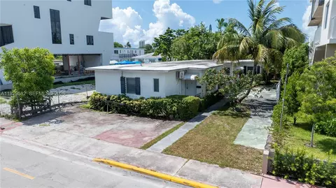 808 84th St, Miami Beach, FL 33141