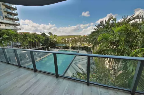 121 NE 34th St #1009, Miami, FL 33137