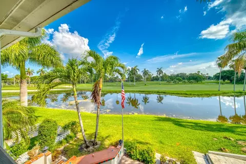 6839 Brookline Dr #6839, Hialeah, FL 33015