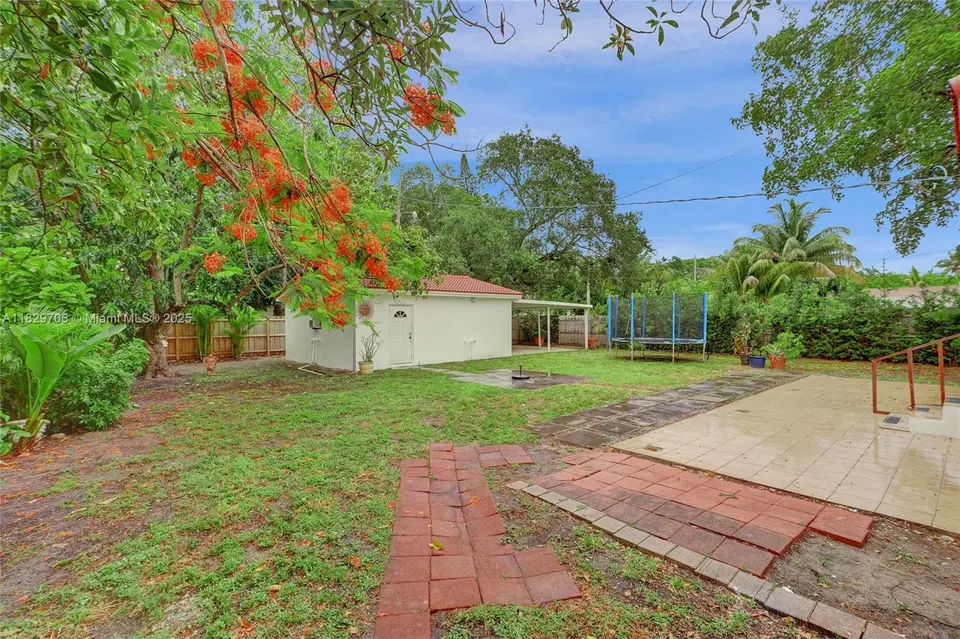 Exterior - 871 NE 122nd St, North Miami, FL 33161 photo 10 of 25