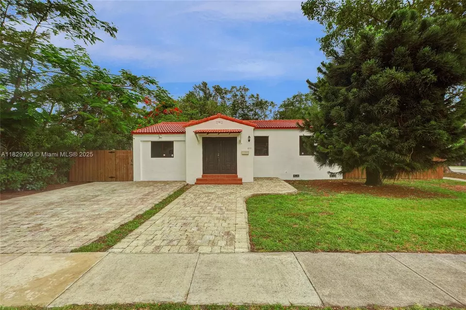 Other - 871 NE 122nd St, North Miami, FL 33161 photo 2 of 15