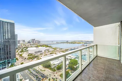 244 Biscayne Blvd #3704, Miami, FL 33132