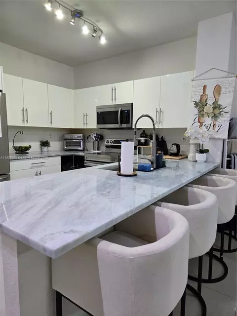 8216 W Santa Monica Ave, Tamarac, FL 33321