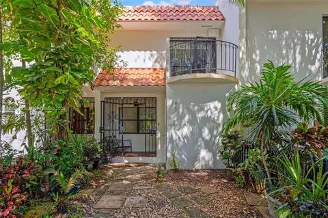 1609 NE 105th St #3-6, Miami Shores, FL 33138
