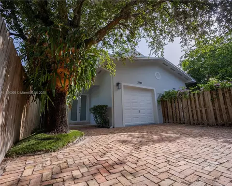 2949 Shipping Ave #2949, Miami, FL 33133