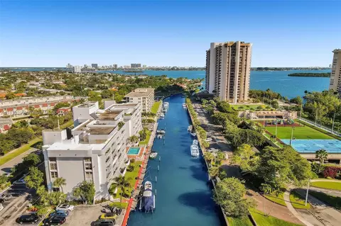 1650 NE 115th St #604, Miami, FL 33181