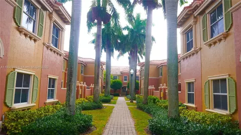 10653 SW 8th St #2407, Pembroke Pines, FL 33025