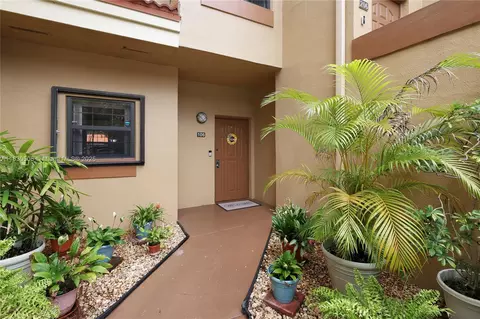 15501 Miami Lakeway N #106, Miami Lakes, FL 33014