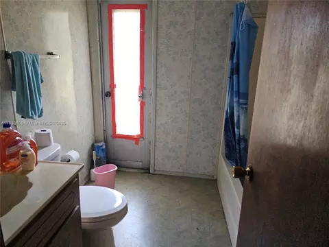 2050 Evans, Labelle, FL 33935 photo 9