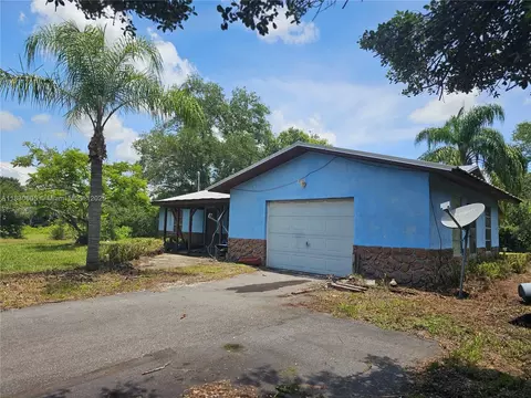 2050 Evans, Labelle, FL 33935 photo 2