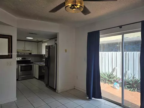Other - 2277 W 69th St #2277A, Hialeah, FL 33016 photo 7 of 9