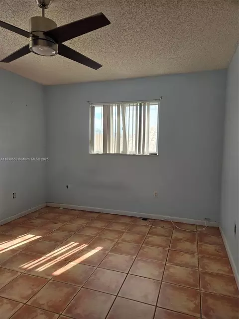 Bedroom - 2277 W 69th St #2277A, Hialeah, FL 33016 photo 3 of 4