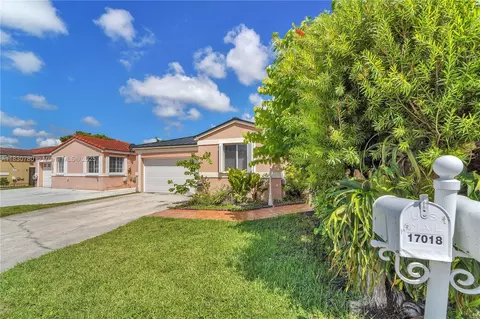 17018 SW 142nd Pl, Miami, FL 33177