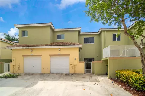 2345 SE 16th Pl, Homestead, FL 33035