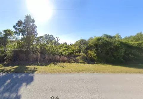 24 Highlands Lk, Lake Placid, FL 33852