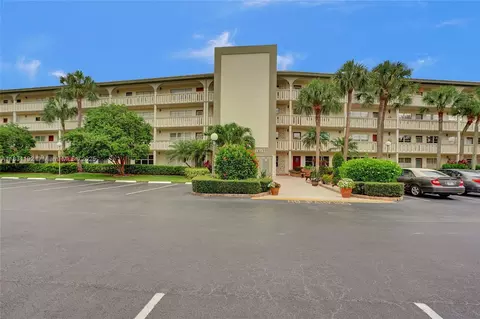 1805 Eleuthera Pt #J1, Coconut Creek, FL 33066