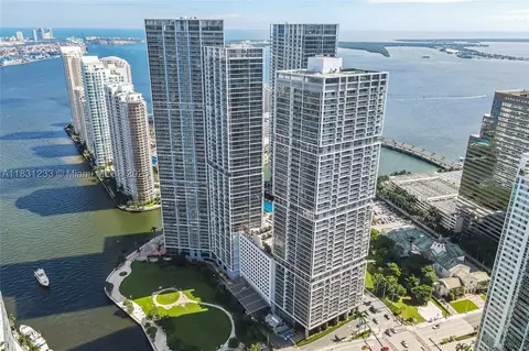 495 Brickell Ave #1511, Miami, FL 33131