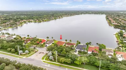 2373 NW 195th Ave, Pembroke Pines, FL 33029