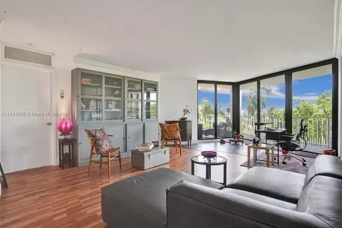 2000 Towerside Ter #604, Miami, FL 33138