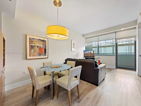 Dining - 1395 Brickell Ave #3310, Miami, FL 33131 photo 1 of 4