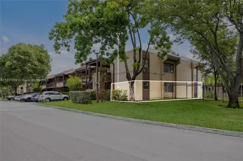 20801 San Simeon Way #105, Miami, FL 33179